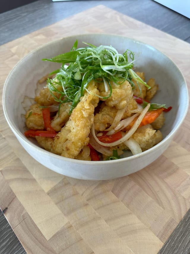 Salt and Pepper Calamari (muc rang muoi).