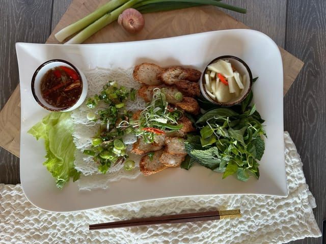 Banh Hoi pick 2.