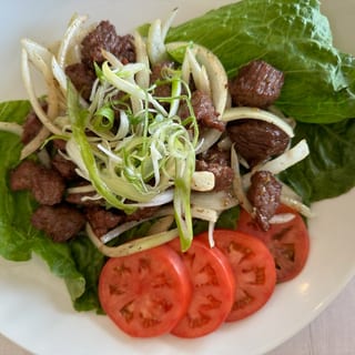 Shaking Beef (Bo Luc Lac)