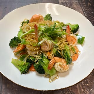 Garlic Egg Noodle ( Mi Xao Mem)